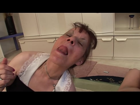 ❤️ Twee oumas en een oupa het 'n drietal ️ Tuisgemaakte pornografie by porn af.classicmebel21.ru ﹏